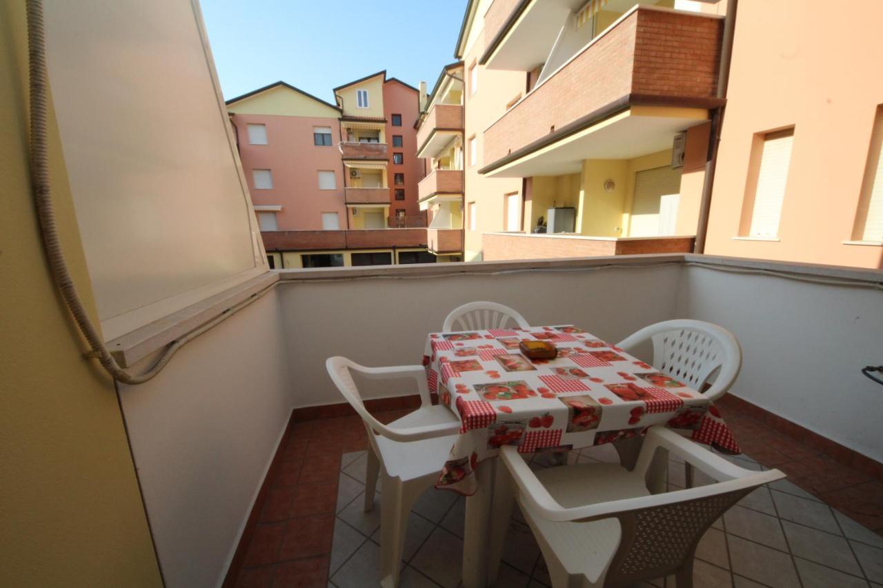 Acquasmeralda Appartamento 03 Rosolina Mare Eksteriør billede